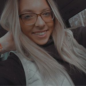 Meet your Posher, Taylor